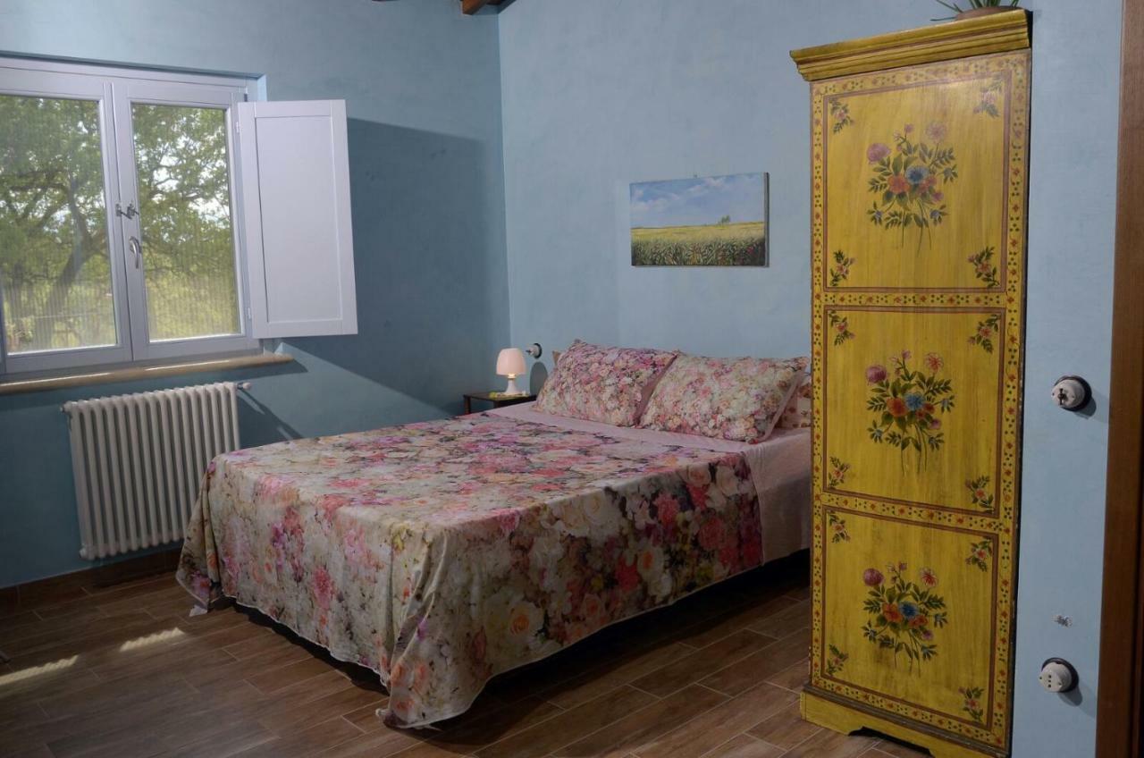 Rifugio Nel Bosco Bed & Breakfast รีเอติ ภายนอก รูปภาพ