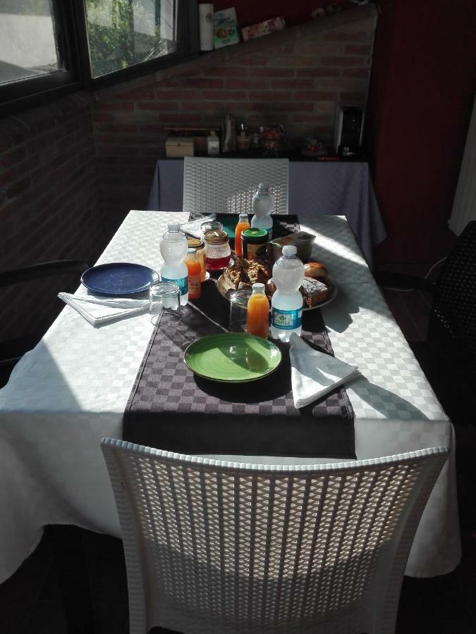 Rifugio Nel Bosco Bed & Breakfast รีเอติ ภายนอก รูปภาพ